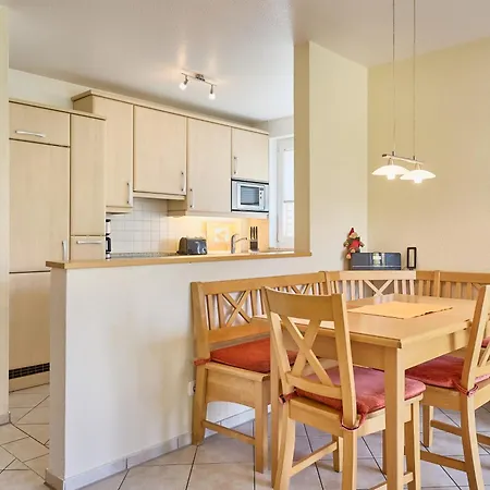 Steinmarner Stadtvilla, App 8 كوكسهافن