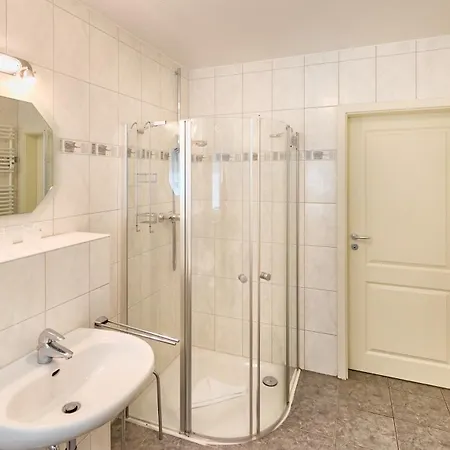 Steinmarner Stadtvilla, App 8 كوكسهافن